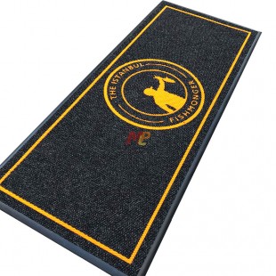 Balıkçılara Özel Çerçeveli Turuncu Siyah Logolu Paspas The Fish