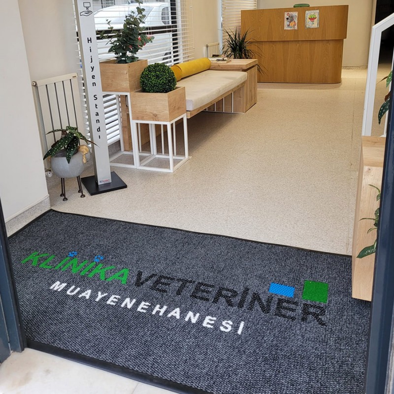 Veteriner Kliniklere Özel Yeşil Gri Logolu Paspas Klinika